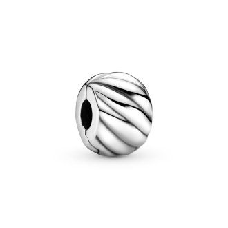 791752 - Sterling silver charm