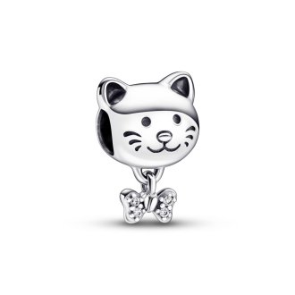 792255C01 - Sterling silver charm