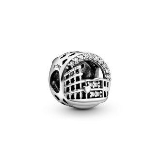 798923C01 - Sterling silver charm