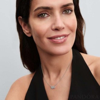 Sterling silver collier with clear cubic zirconia
