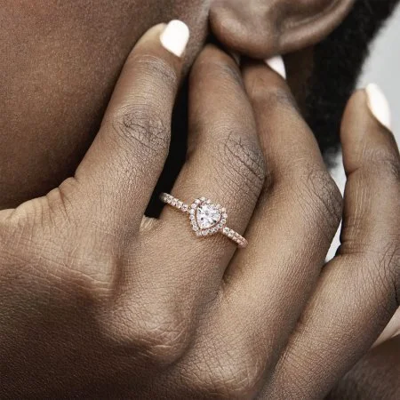 Sparkling Elevated Heart Ring | Official Pandora™ Malta