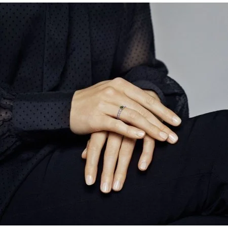 Pandora ring august hot sale