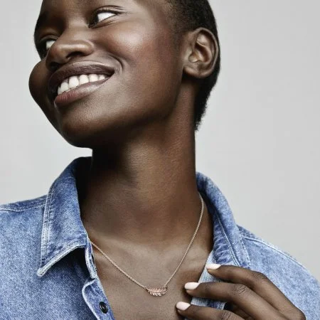 Rose gold feather necklace pandora on sale