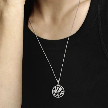 Pandora family tree pendant top