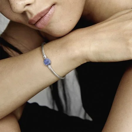 Pandora Moments Sparkling Blue Disc Clasp Snake Chain Bracelet Official Pandora Malta