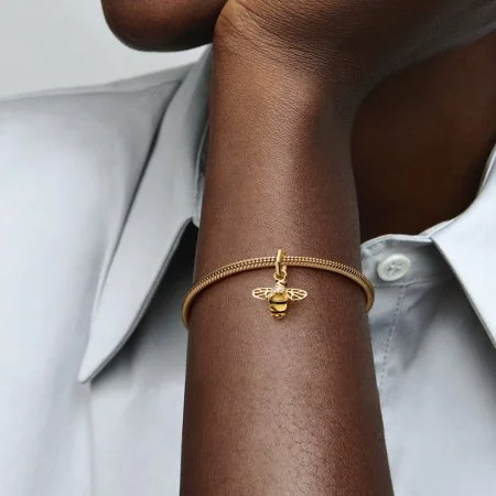 Golden sparkling strand bracelet top