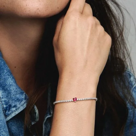 Red Sparkling Heart Tennis Bracelet | Official Pandora™ Malta